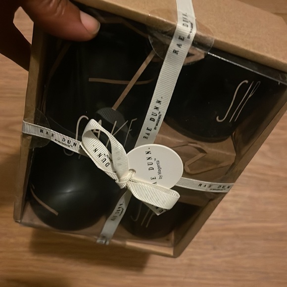 RAE DUNN SAKE SET - Picture 2 of 4